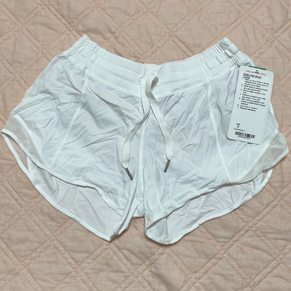 Lululemon Hotty hot shorts long size 8
